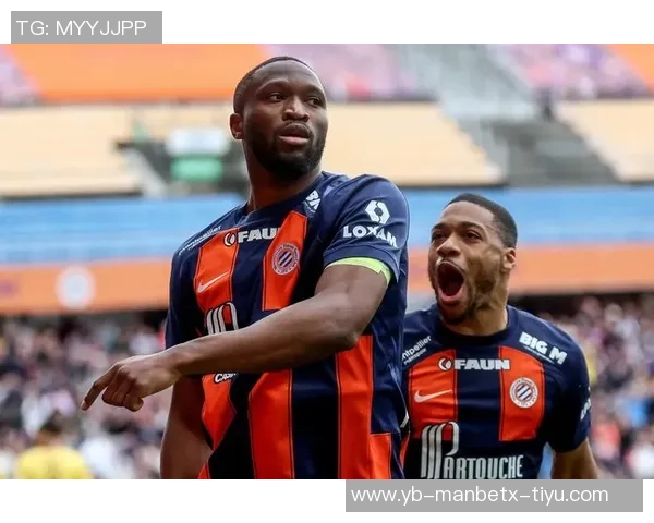 库杜斯在对阵利兹联时六次过人全成功成为2024年英超新星 库杜斯在对阵利兹联时六次过人全成功成为2024年英超新星